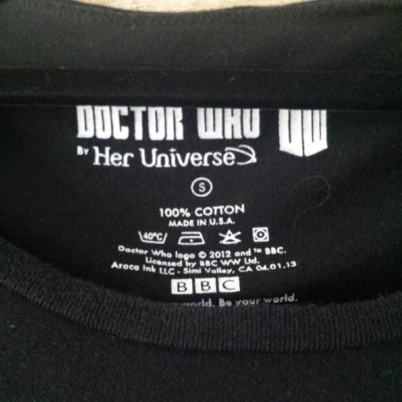 Her Universe Doctor Who Womens Small Raglan Shirt - Picture 2 of 4